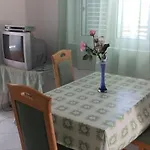 In With Sea View, Terrace, Air Conditioning, Wi-fi Daire