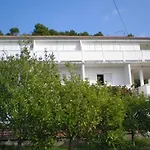 Daire In With Sea View, Terrace, Air Conditioning, Wi-fi