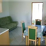 In With Sea View, Terrace, Air Conditioning, Wi-fi Daire *