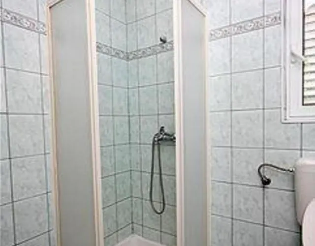 In With Sea View, Terrace, Air Conditioning, Wi-fi
