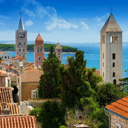 Apartment In With Sea View, Terrace, Air Conditioning, Wi-fi Kampor