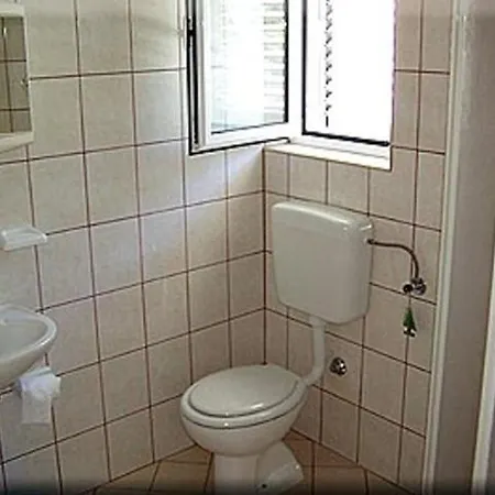 In With Sea View, Terrace, Air Conditioning, Wi-fi *