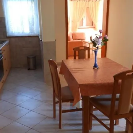 In With Sea View, Terrace, Air Conditioning, Wi-fi Apartment Kampor