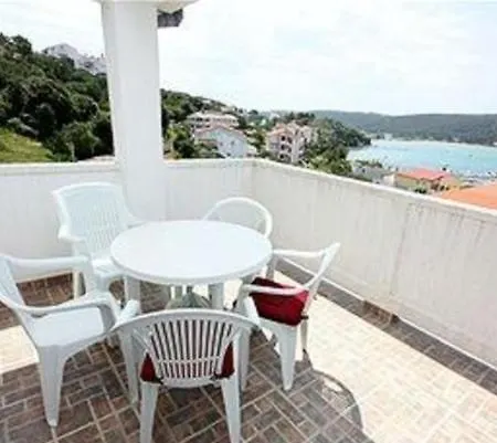 In With Sea View, Terrace, Air Conditioning, Wi-fi Apartment *