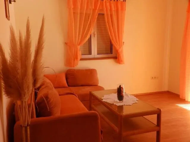 Appartement In With Sea View, Terrace, Air Conditioning, Wi-fi *